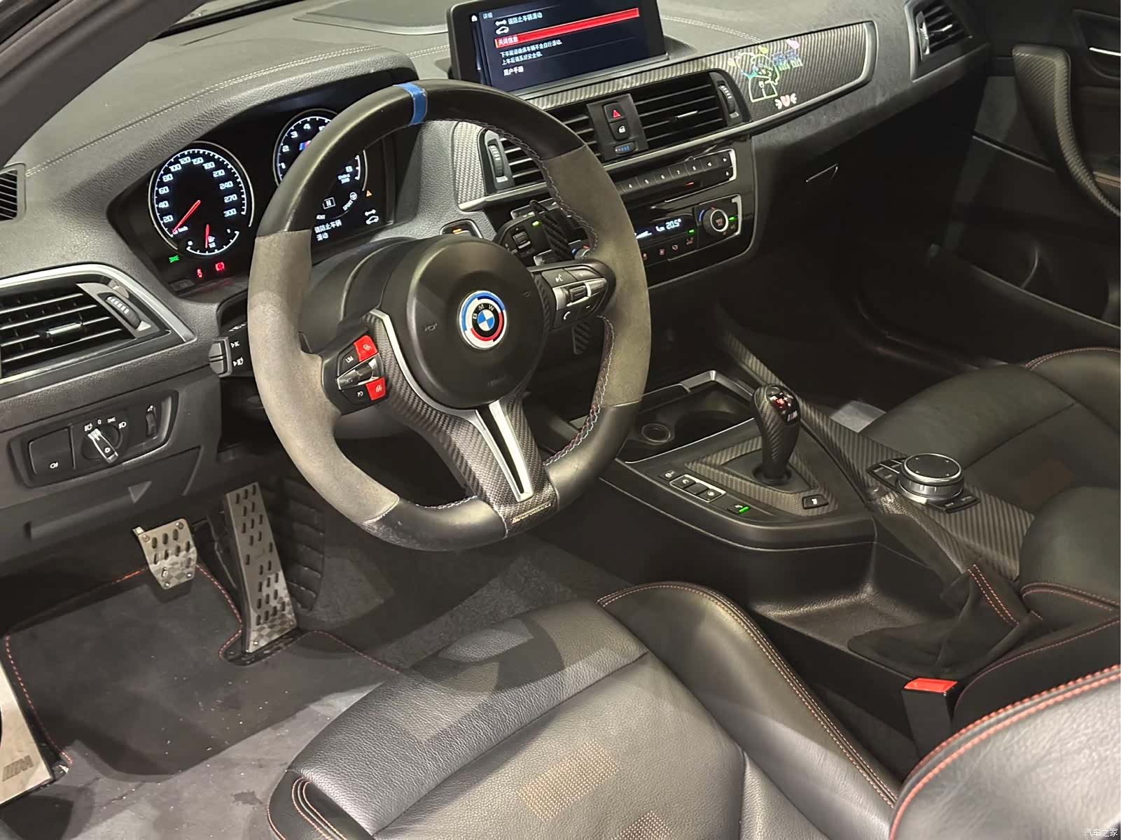BMW M2, 2019 все фото