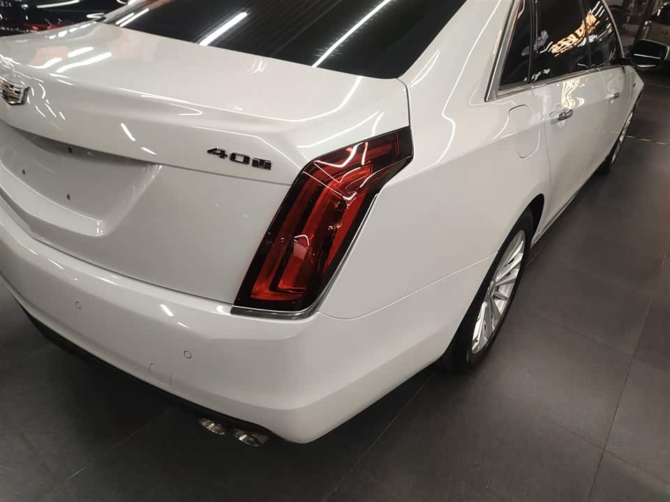 Cadillac CT6
