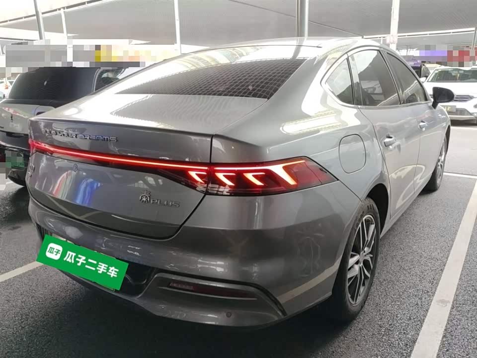 BYD Qin Yuan BYD Qin Yuan