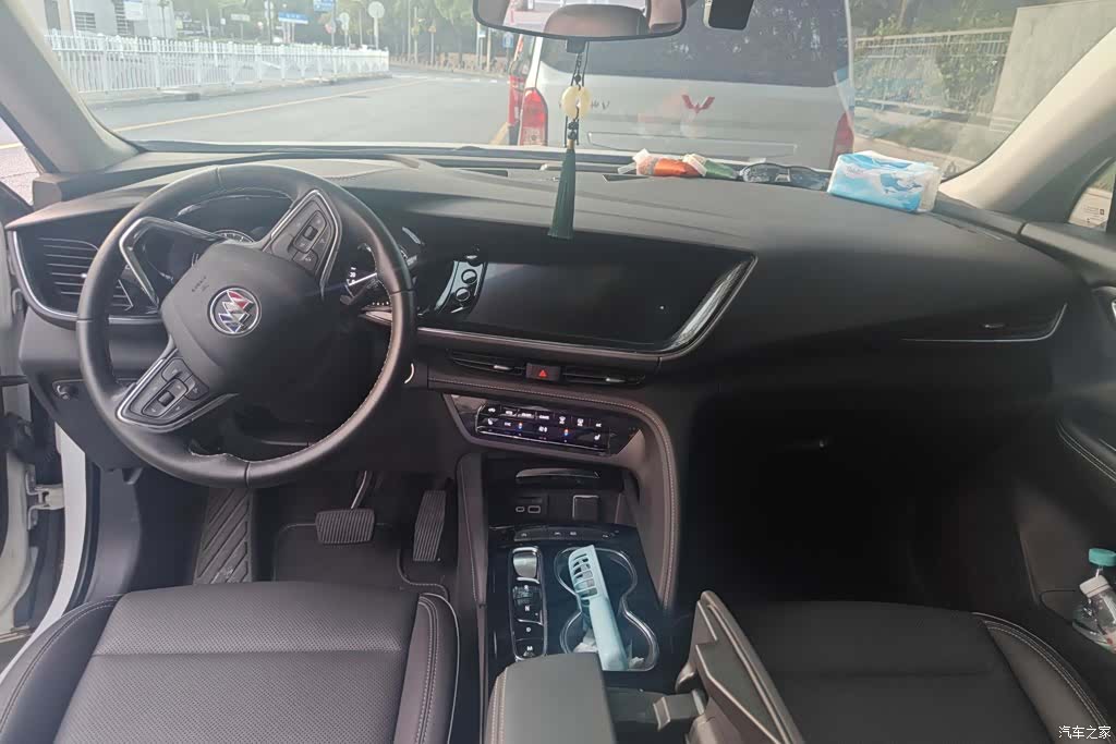 Buick Envision, 2023 12