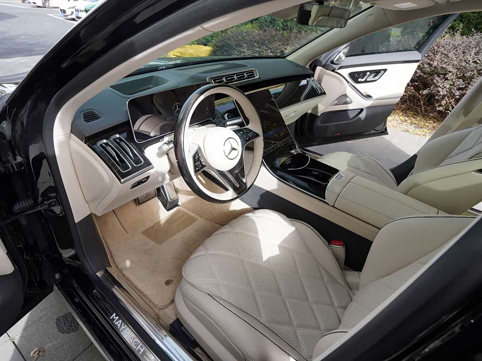 Mercedes-Benz Maybach S-class