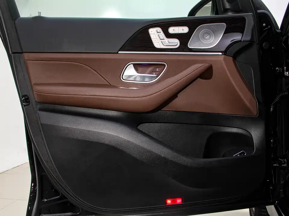 Mercedes-Benz GLE Mercedes-Benz GLE