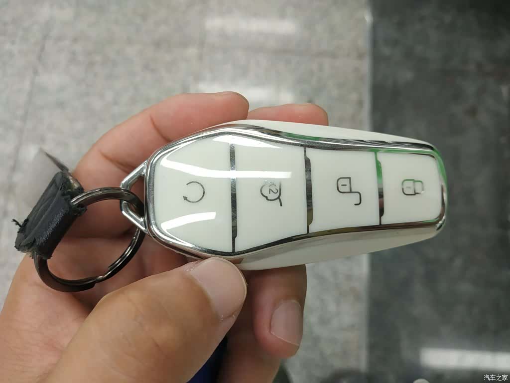 BYD Dolphin, 2022 9