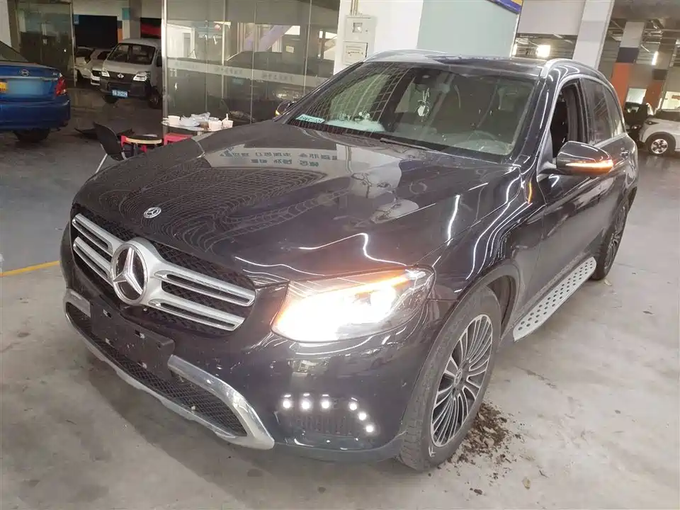 Mercedes-Benz GLC Mercedes-Benz GLC