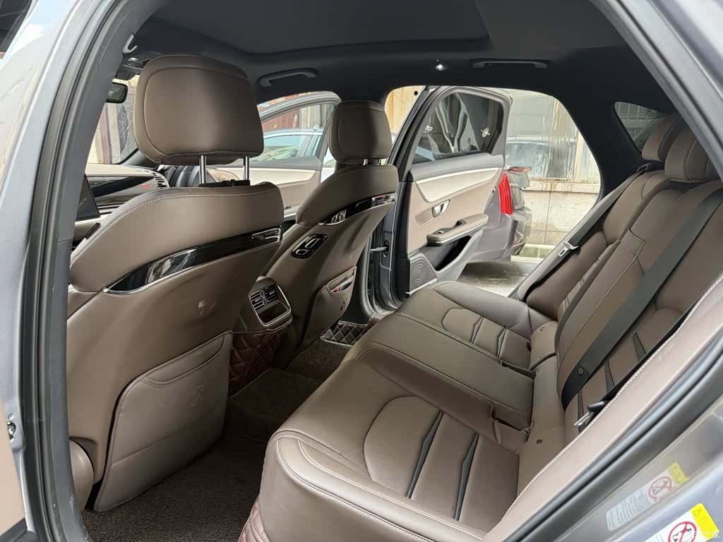 BYD Han, 2021 10