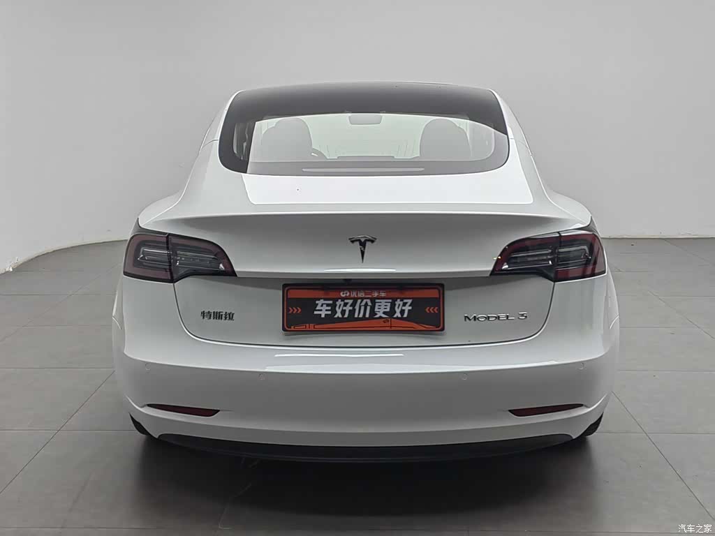 Tesla Model 3, 2020 4
