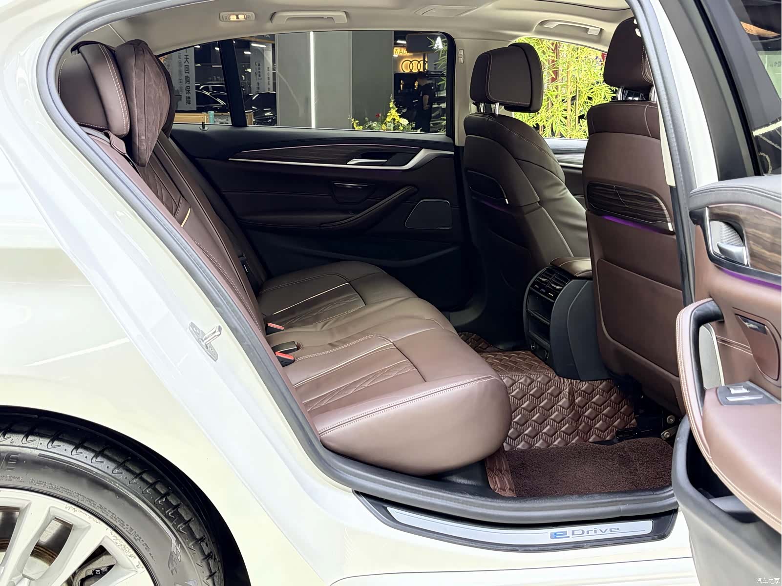 BMW 5 Series, 2019 12