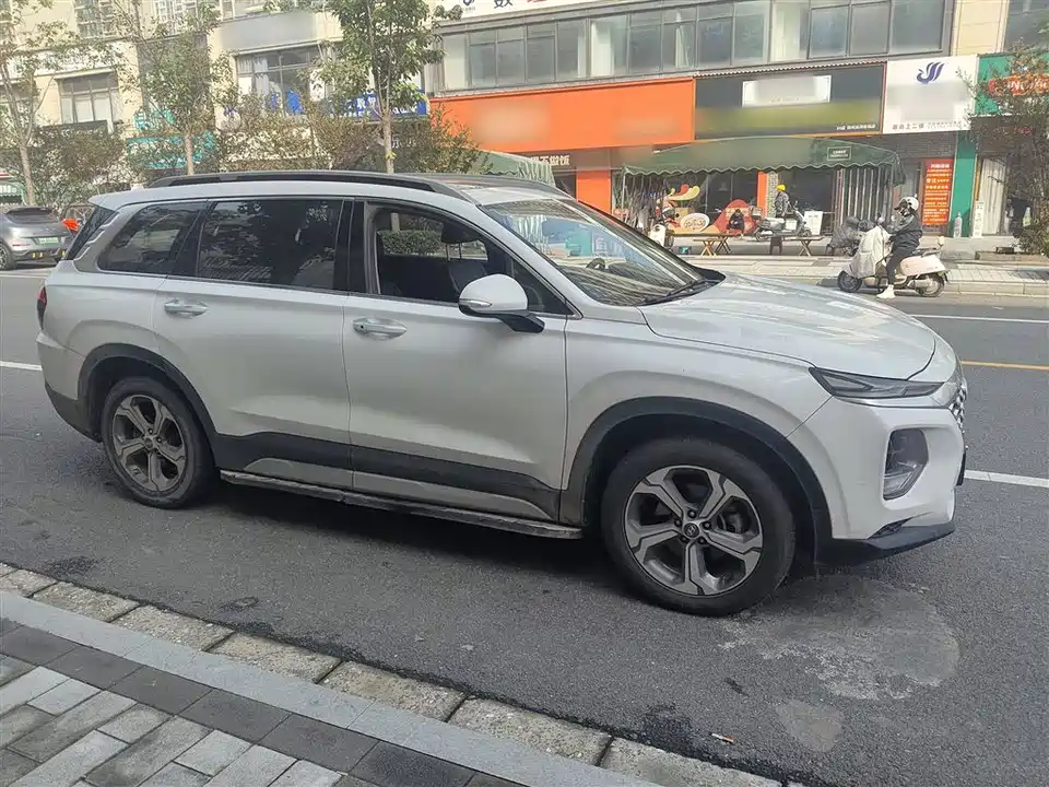 Hyundai Shengda