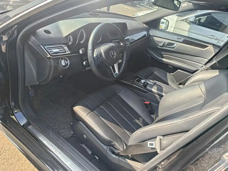 Mercedes-Benz E-class Mercedes-Benz E-class