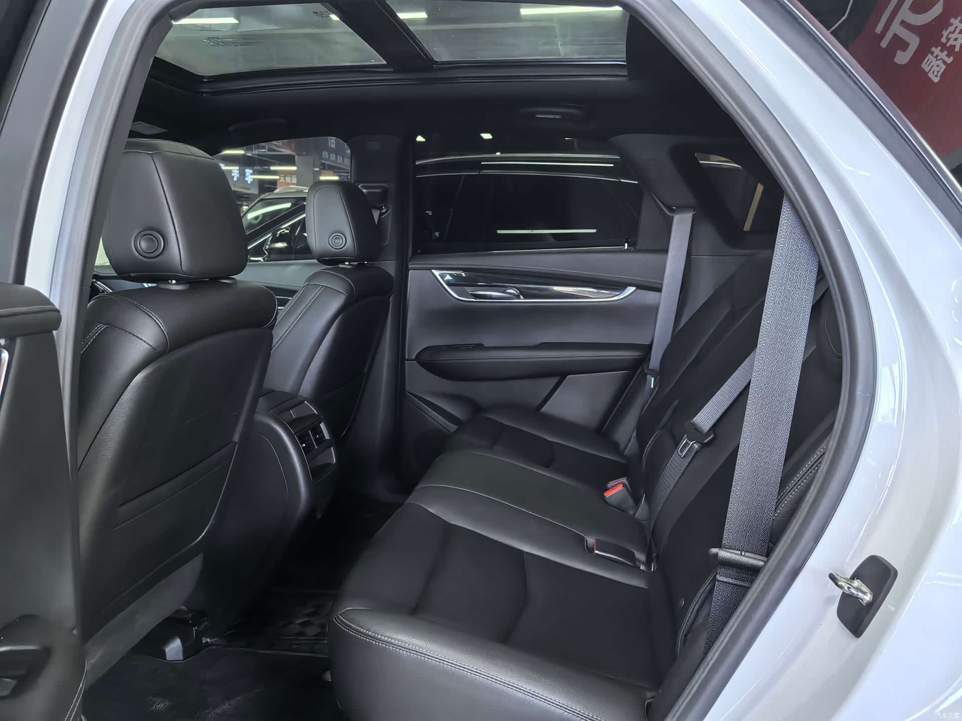 Cadillac XT5, 2022 8