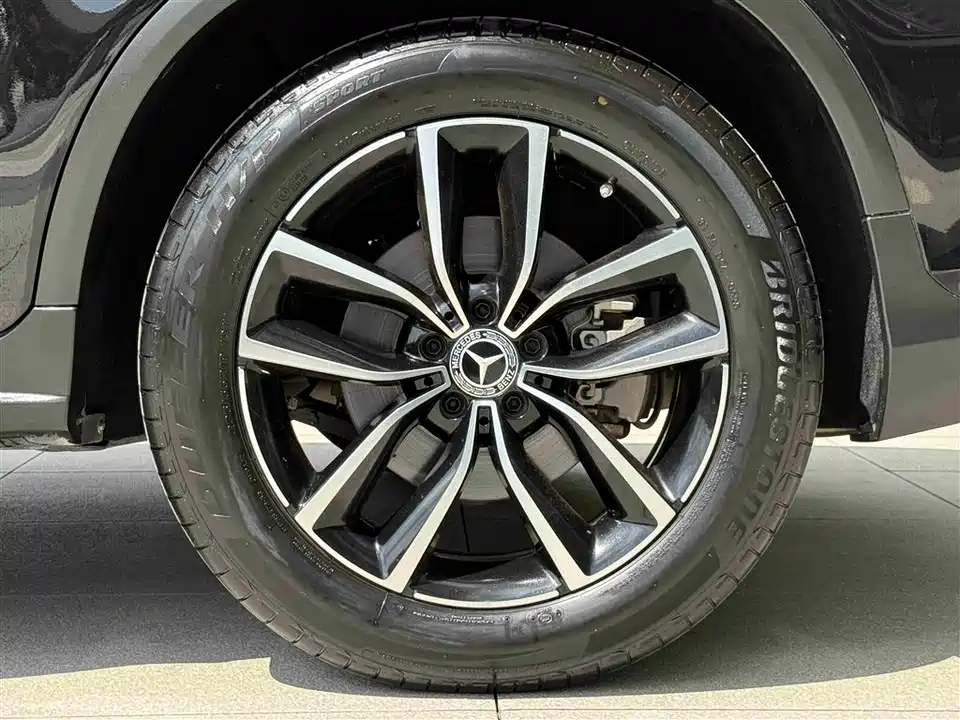 Mercedes-Benz GLC Mercedes-Benz GLC