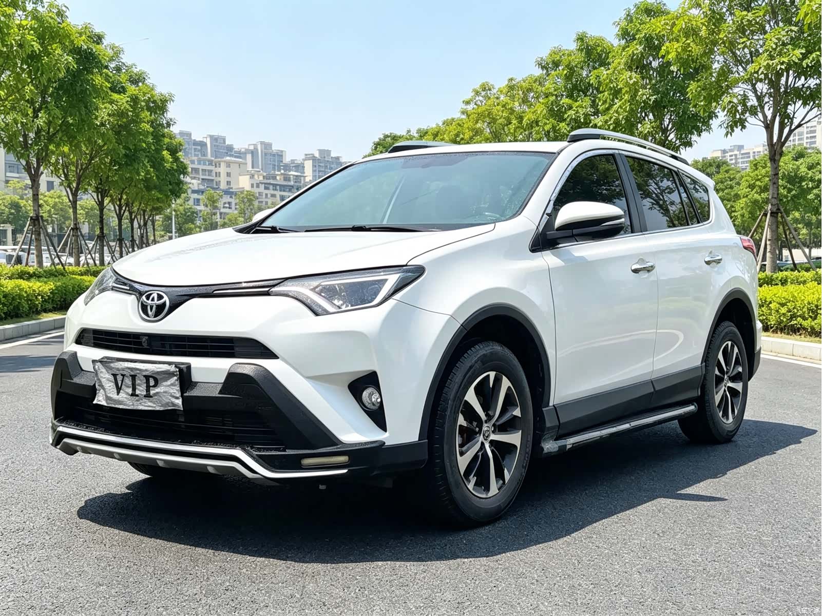 Toyota RAV4, 2016 1