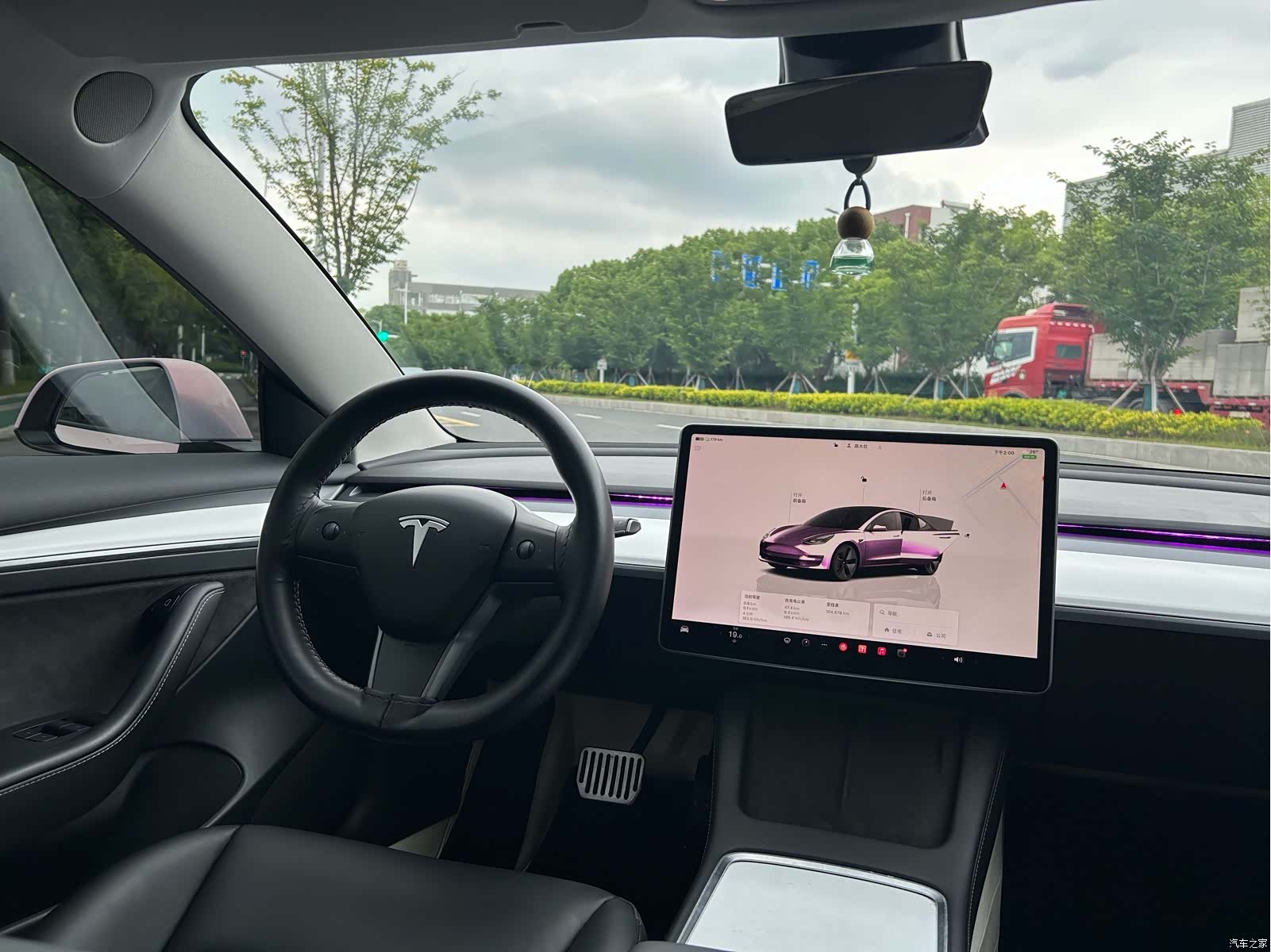 Tesla Model 3, 2022 7