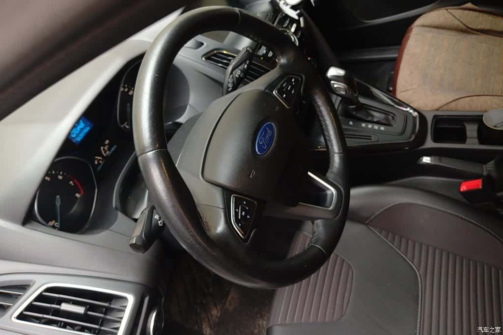 Ford Focus, 2017 15