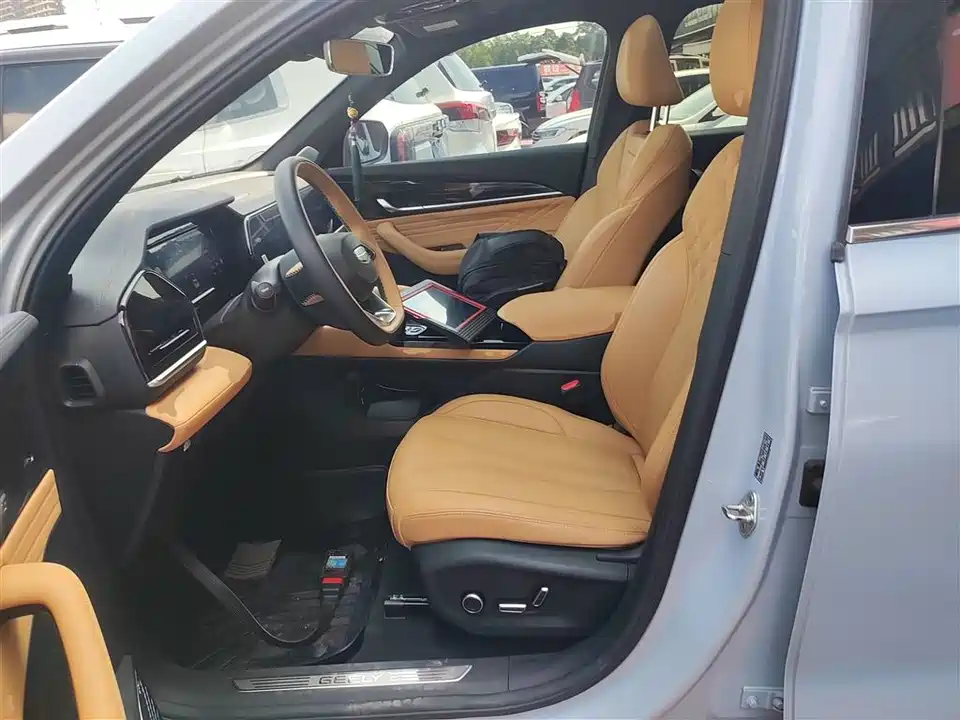 Geely Monjaro plug-in-hybrid