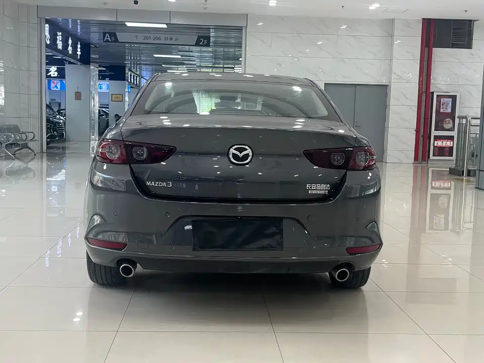 Mazda 3 Angkesaila