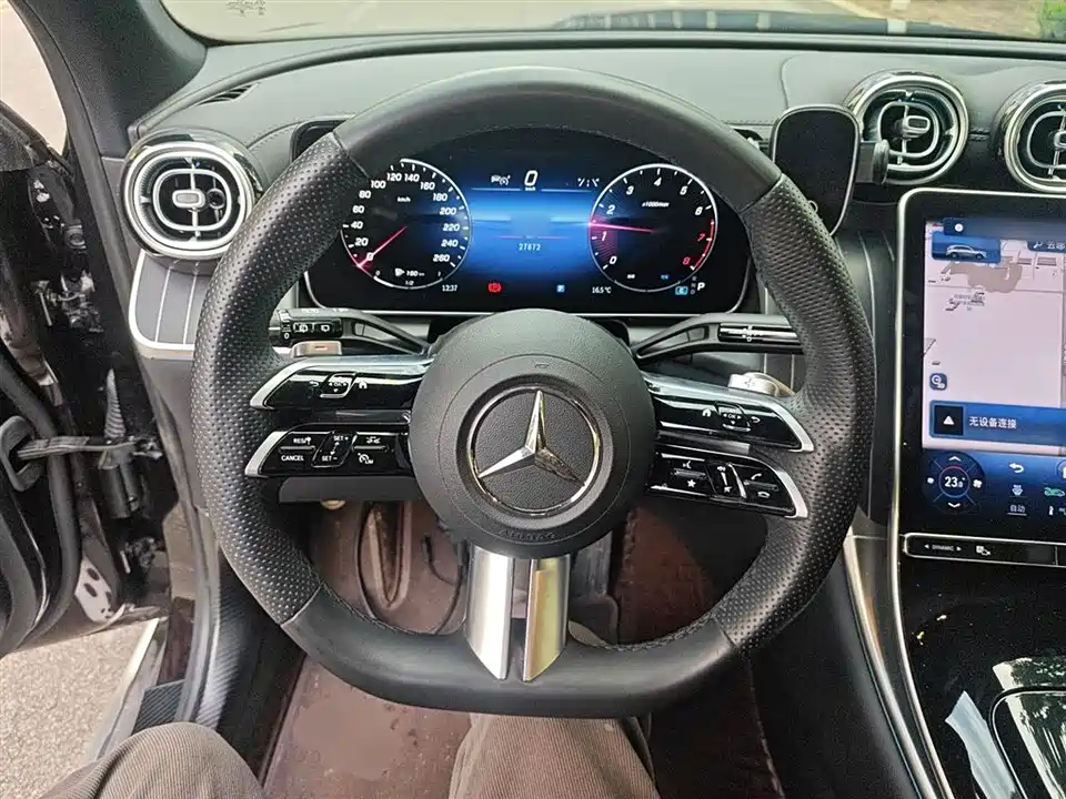 Mercedes-Benz GLC Mercedes-Benz GLC