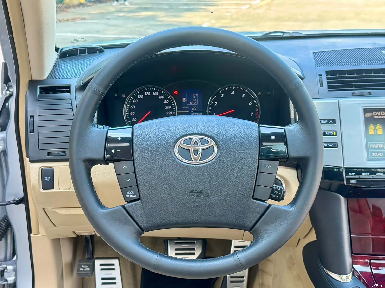 Toyota 2.5S, 2010 7