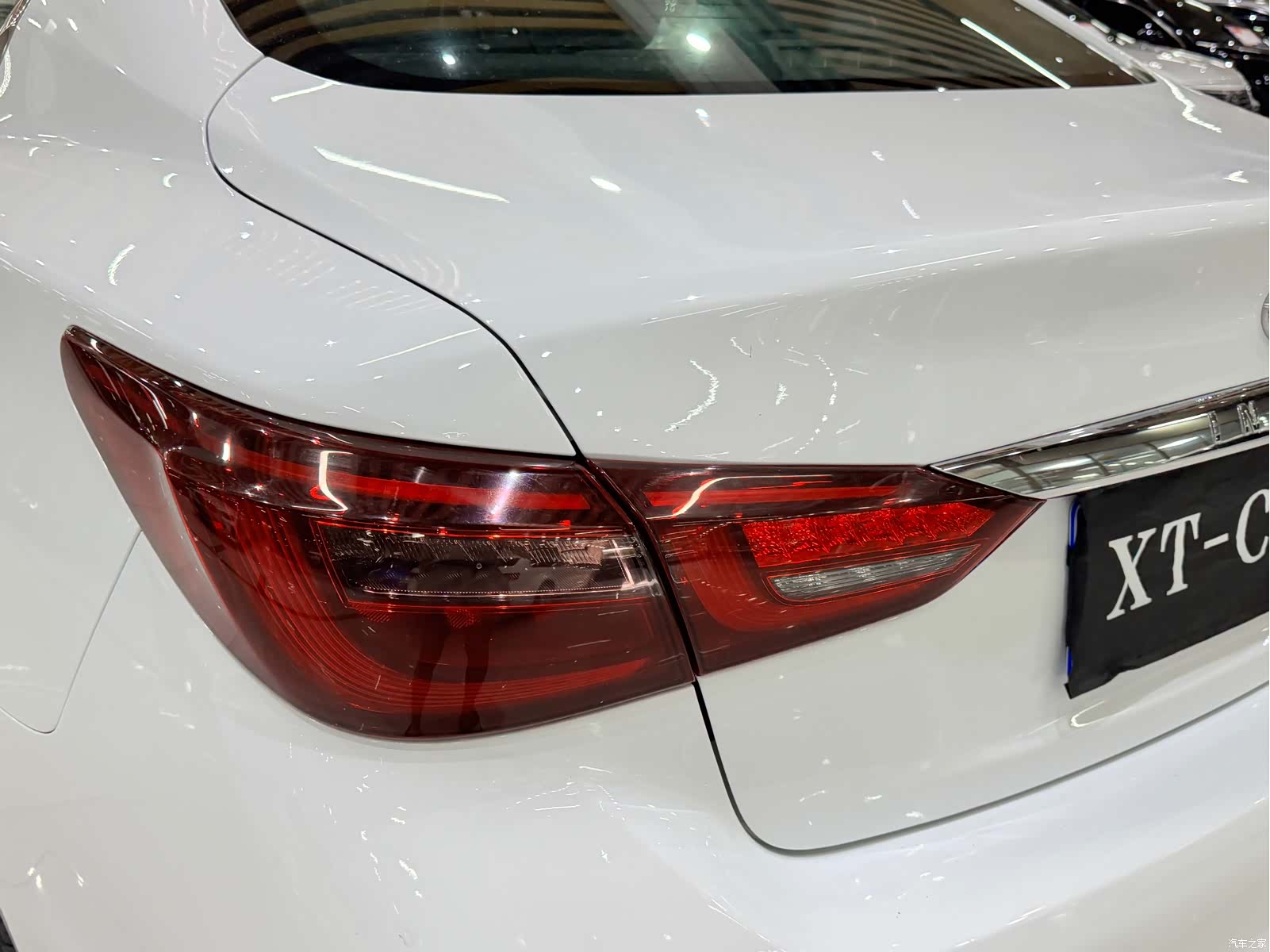 Infiniti Q50L, 2018 15