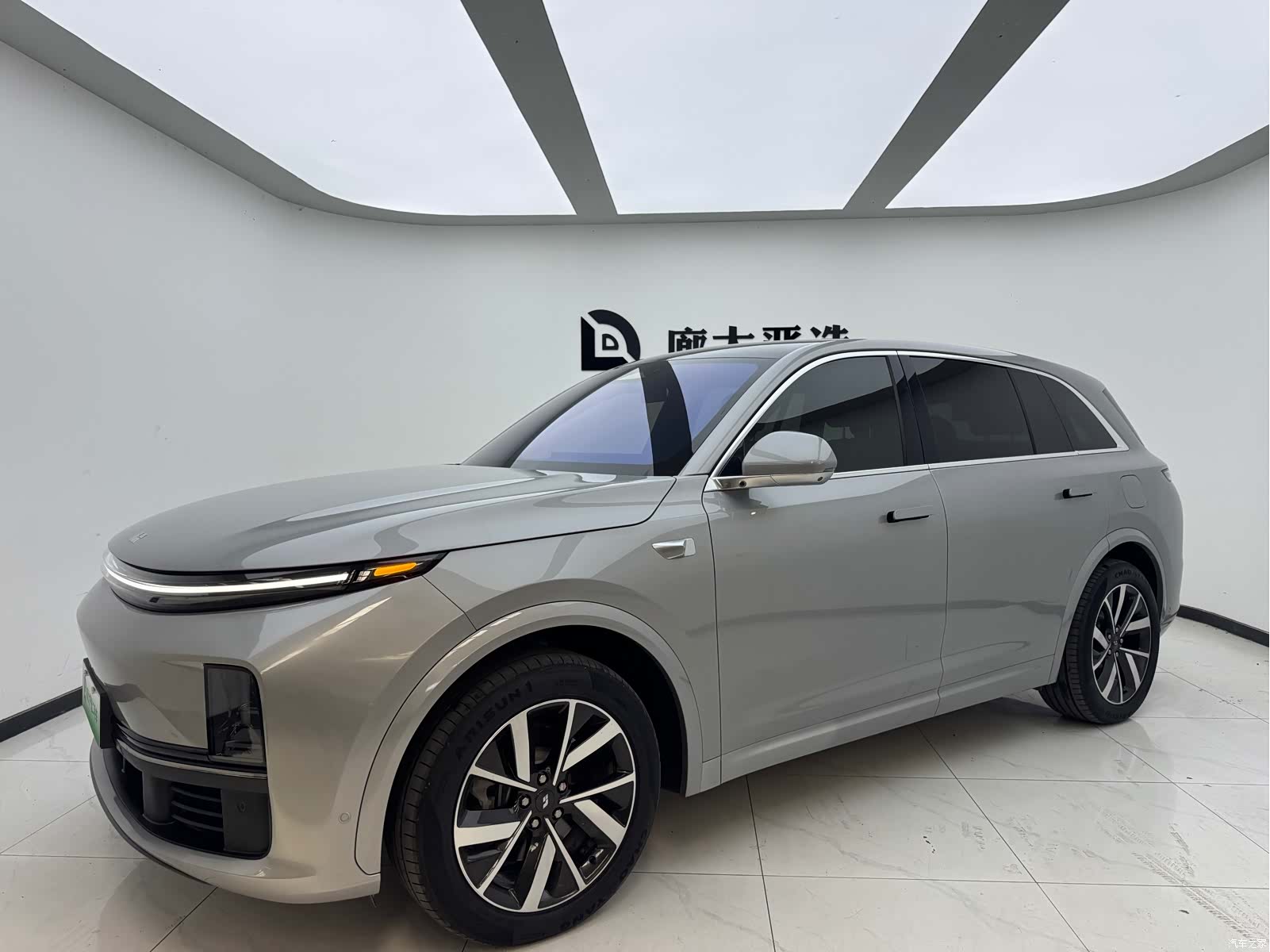 Li Auto L7, 2023 1