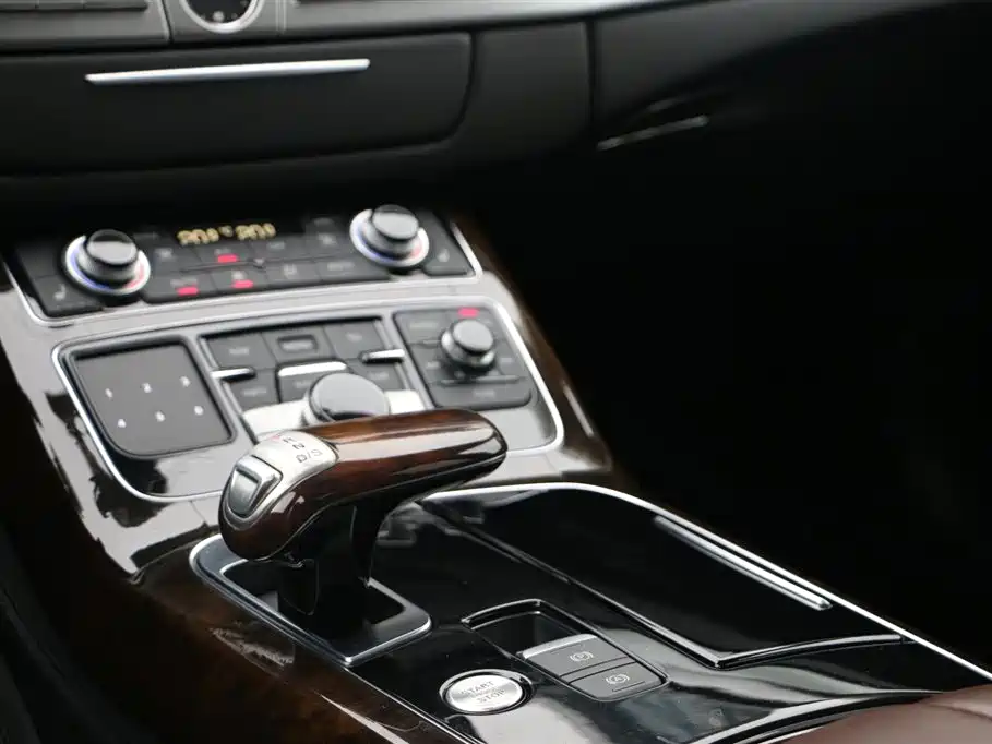 Audi A8 Audi A8