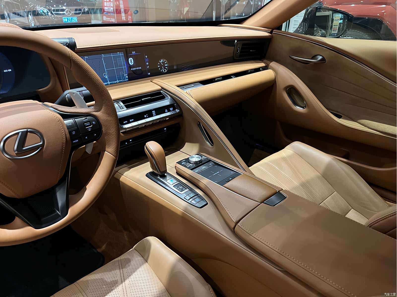 Lexus LC, 2019 6