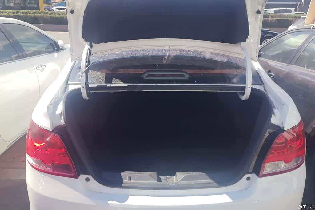 Chevrolet 3, 2017 4