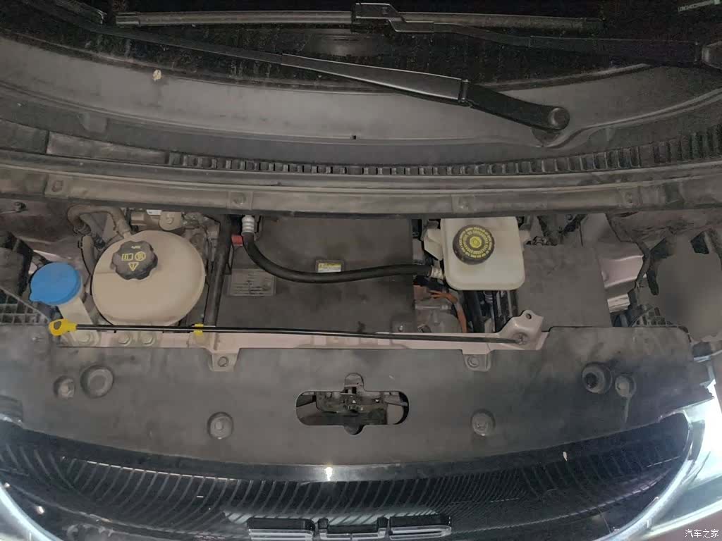 BYD Dolphin, 2022 11