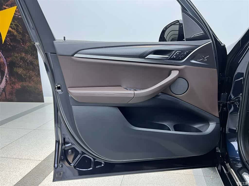 BMW X3, 2022 11