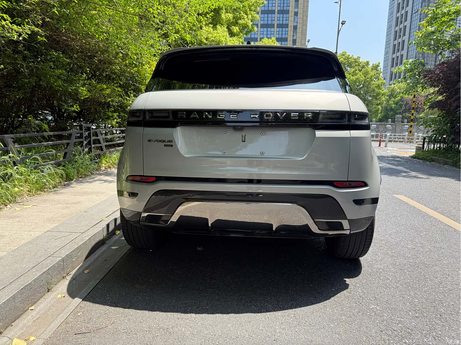 Land Rover Range Rover, 2024 10