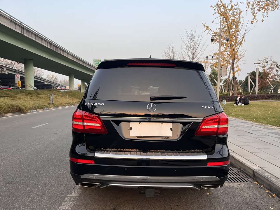 Mercedes-Benz GLS
