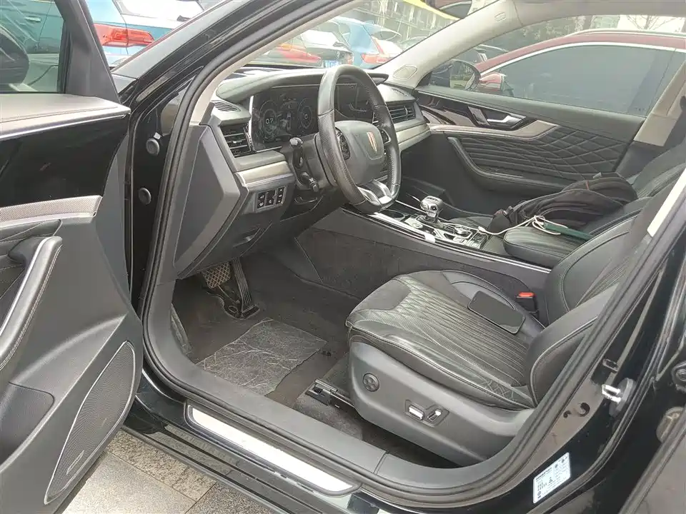 Hongqi HS5 Hongqi HS5