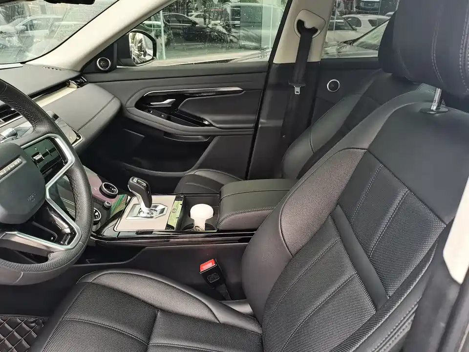 Land Rover Range Rover Aurora