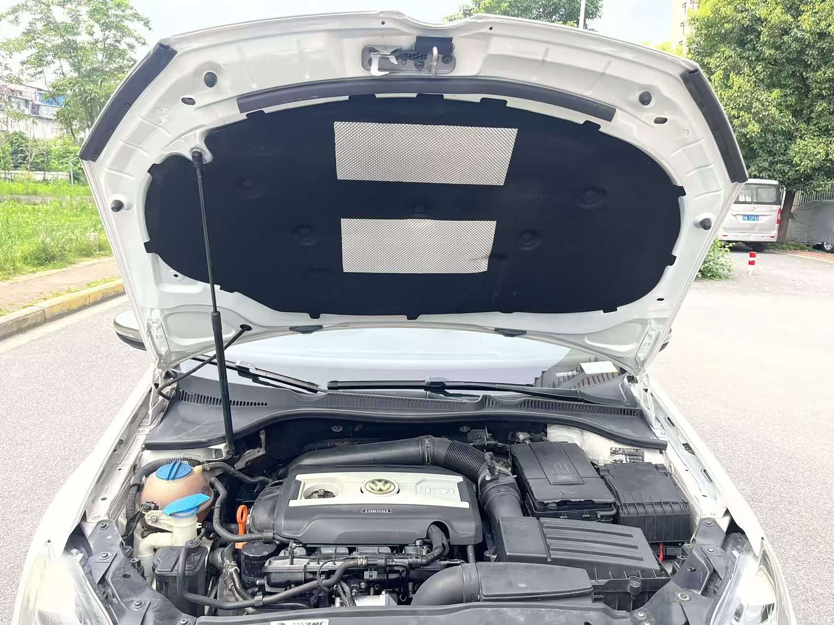 Volkswagen Golf, 2010 23