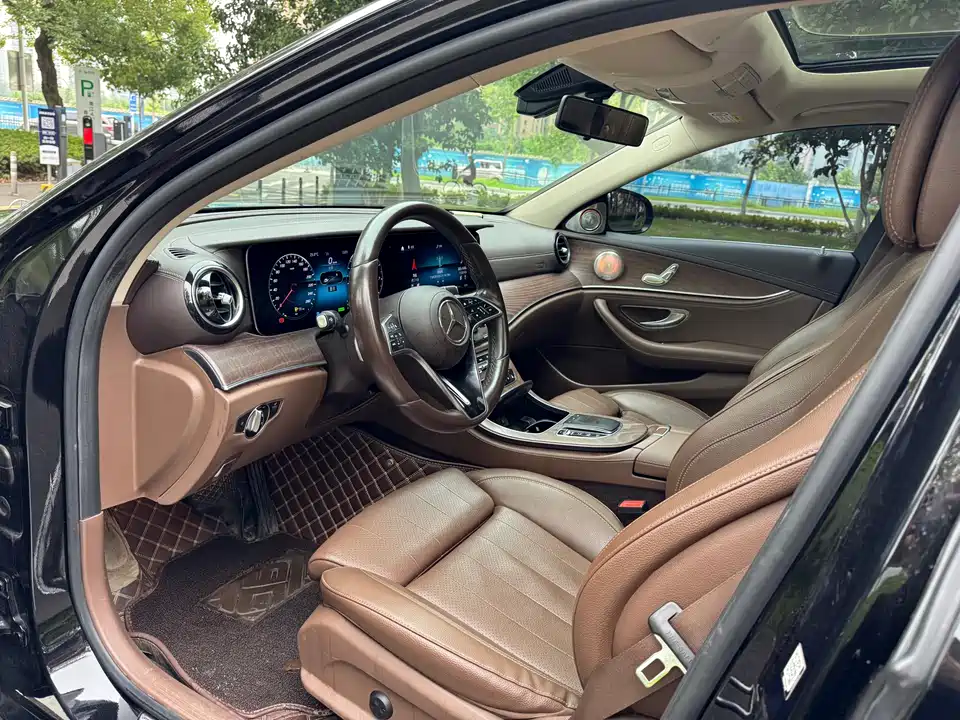 Mercedes-Benz E-class Mercedes-Benz E-class