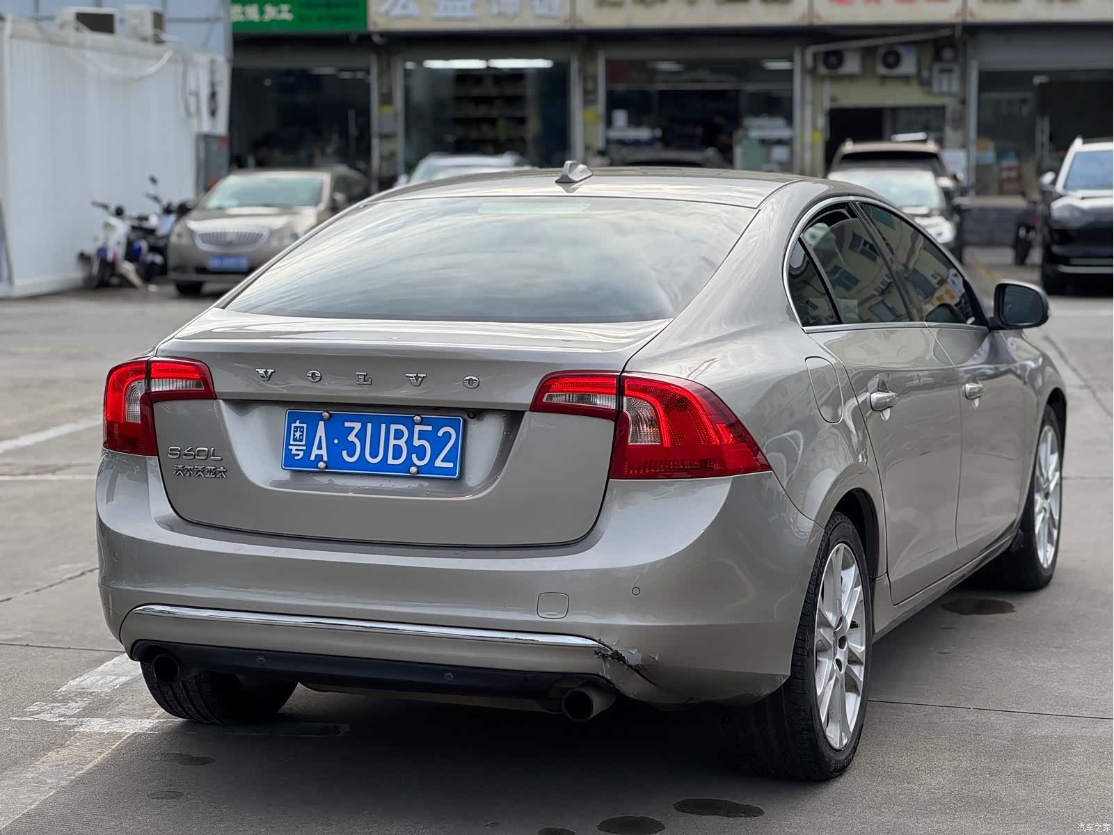 Volvo S60, 2015 6