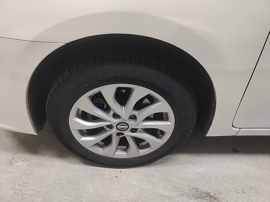 Nissan Sylphy 2018, фото 22