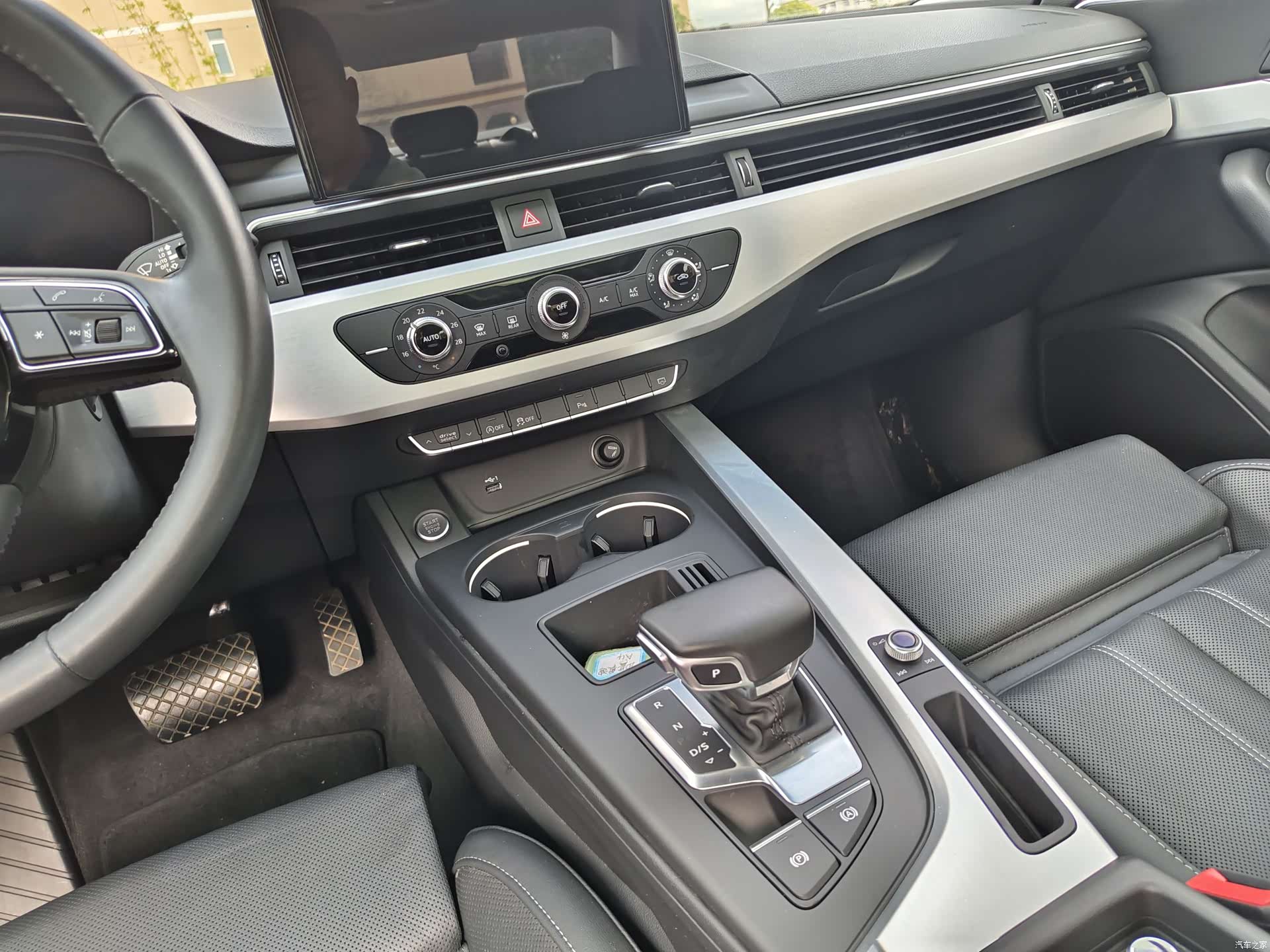 Audi A4L, 2020 13