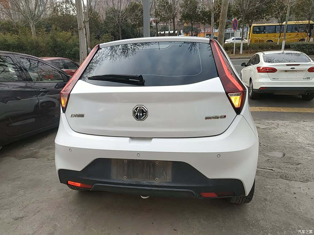 MG 3, 2018 4