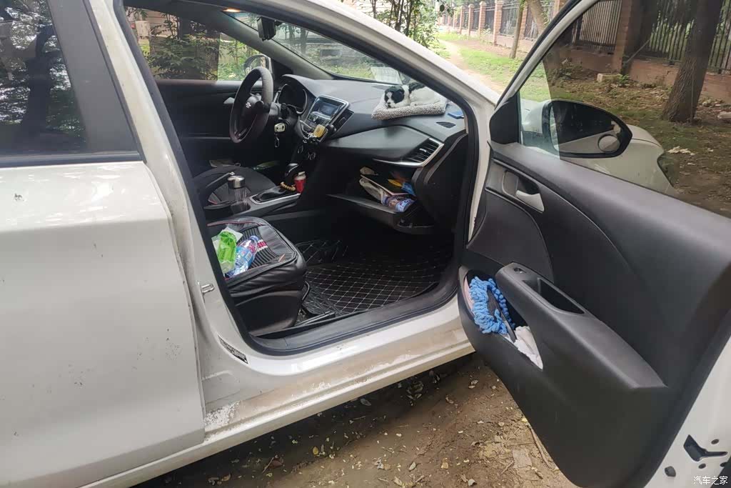 Chevrolet 320, 2018 8