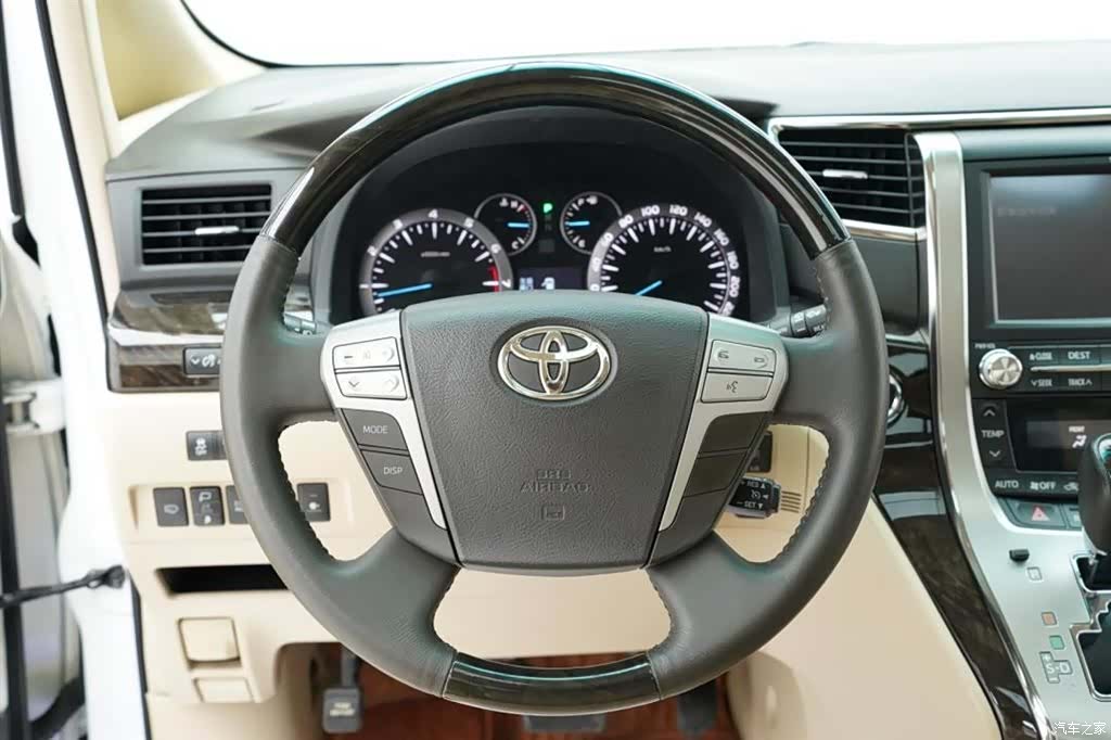 Toyota Alphard, 2012 31