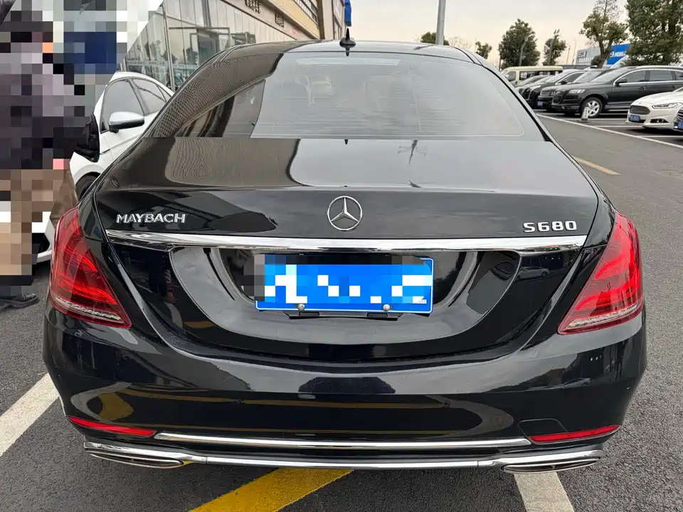 Mercedes-Benz S-class Mercedes-Benz S-class