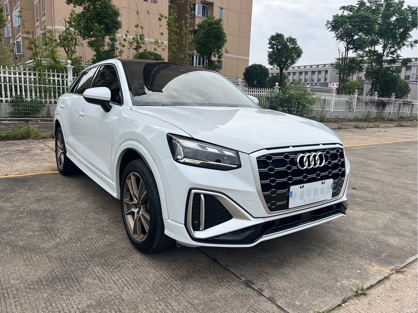 Audi Q2L, 2022 3