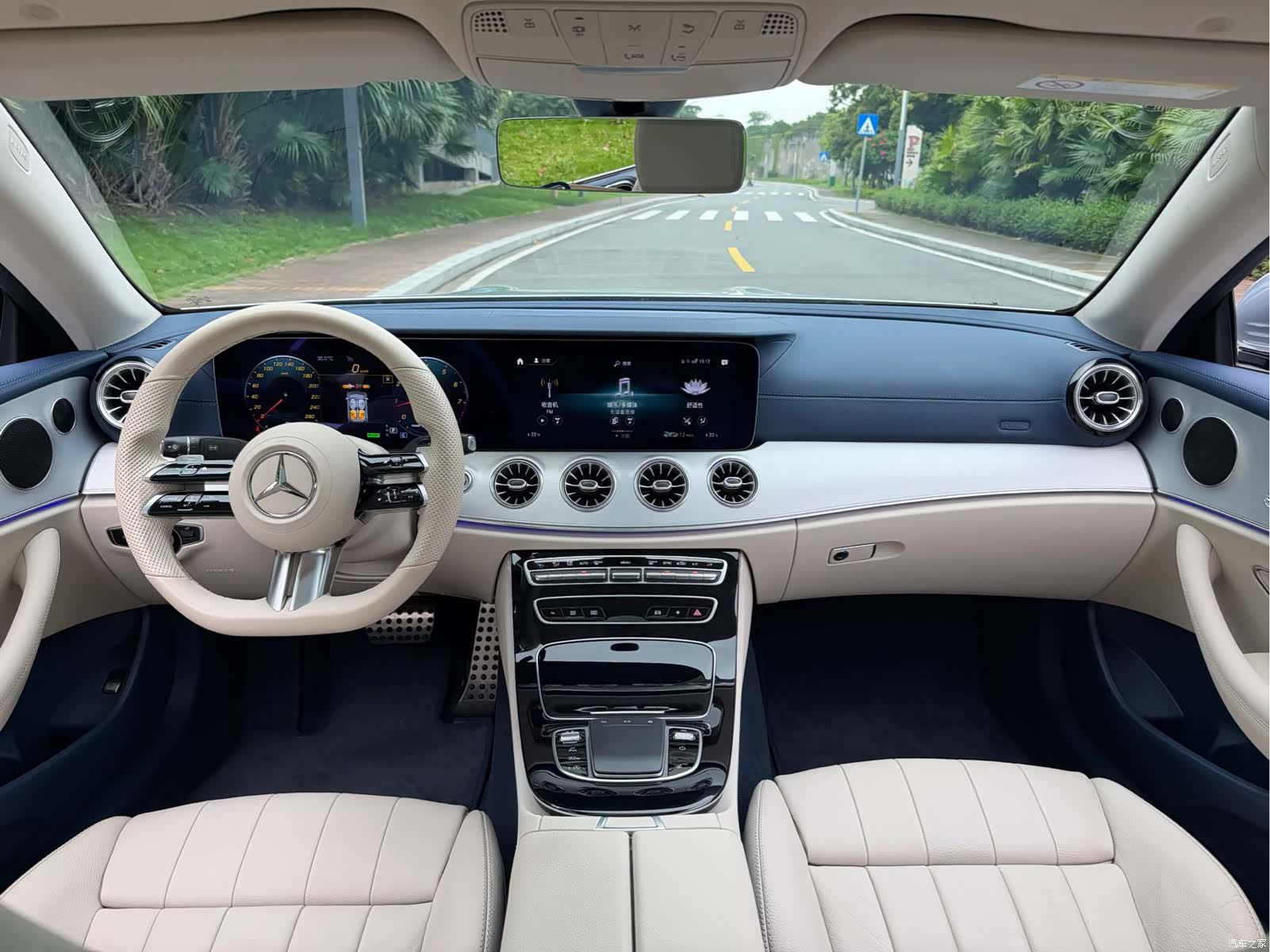 Mercedes-Benz E-Class, 2022 8