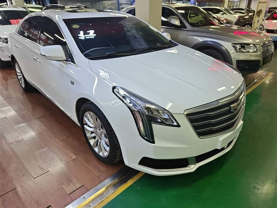 Cadillac XTS