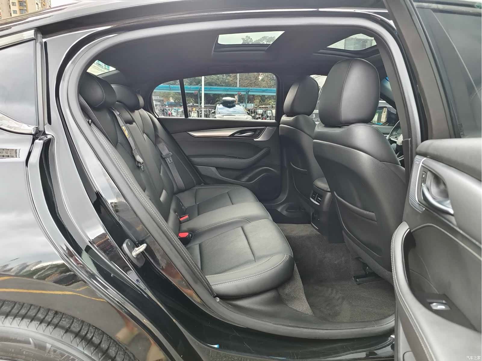 Cadillac CT5, 2023 15