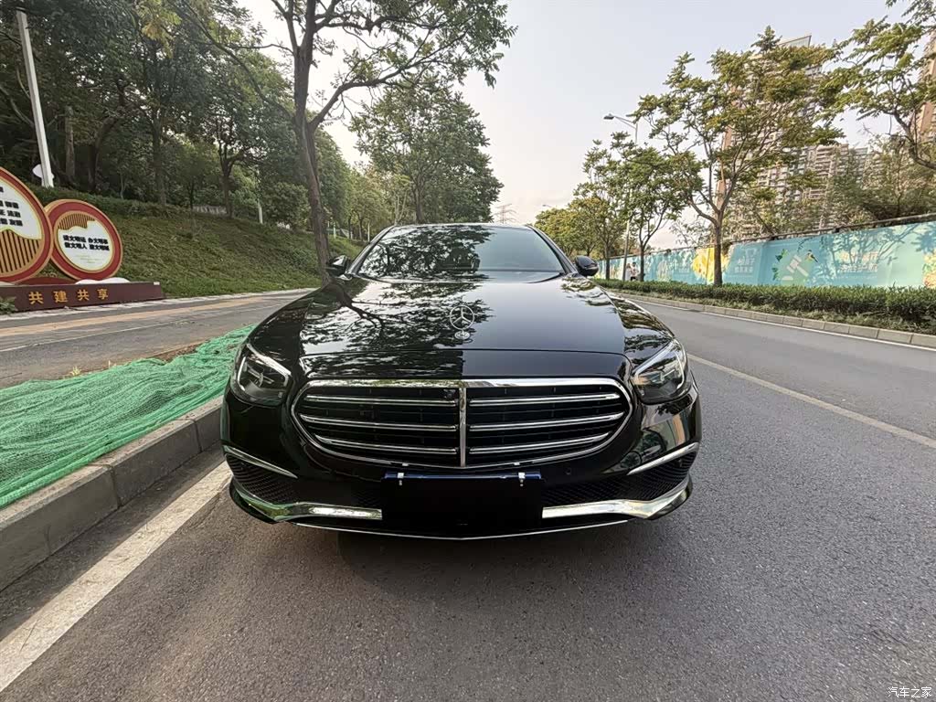 Mercedes-Benz E-Class, 2022 2