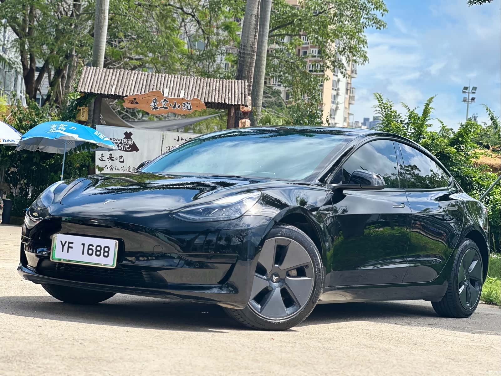 Tesla Model 3, 2022 1