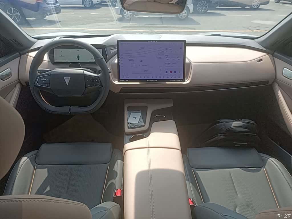 Deepal SL03, 2023 10