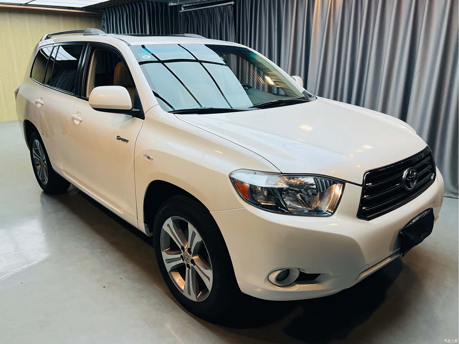 Toyota Highlander, 2009 3